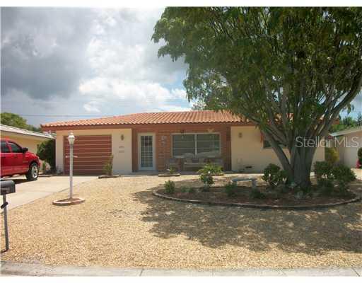 2085 Pine Ridge Dr., Clearwater, FL 33763