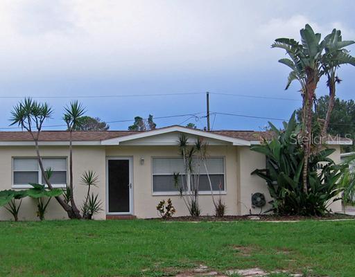 738 Loquat Dr., Tarpon Springs, FL 34689