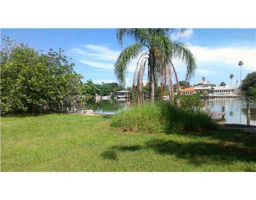 406 Venetian Dr., Clearwater, FL 33755