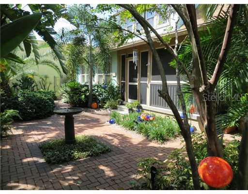 319 10th Ave., St Petersburg, FL 33701