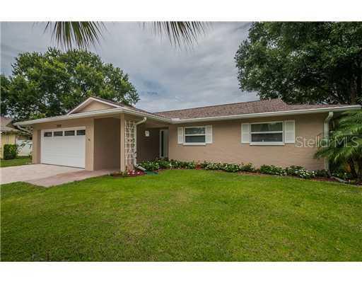 2401 Hazelwood Ln., Clearwater, FL 33763