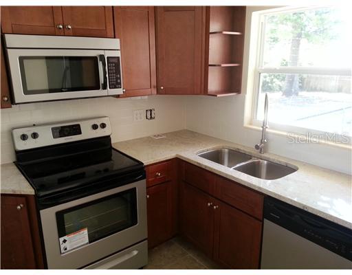 6750 35th Ter., St Petersburg, FL 33710