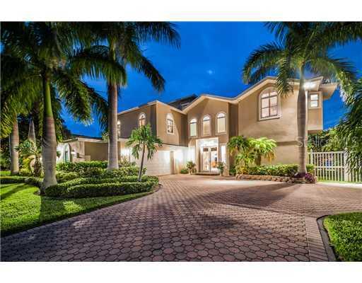 113 Carlyle Cir., Palm Harbor, FL 34683