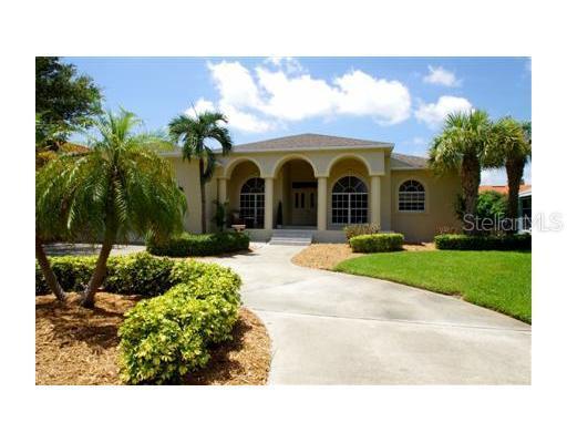 866 2nd Ave S, Tierra Verde, FL 33715