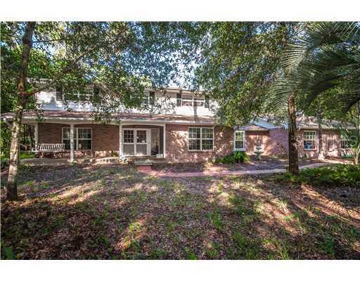 3200 Leprechaun Ln., Palm Harbor, FL 34683