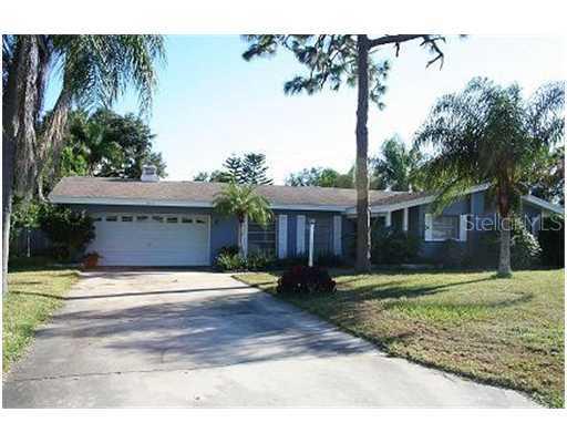 913 Stephen Foster Dr., Largo, FL 33771