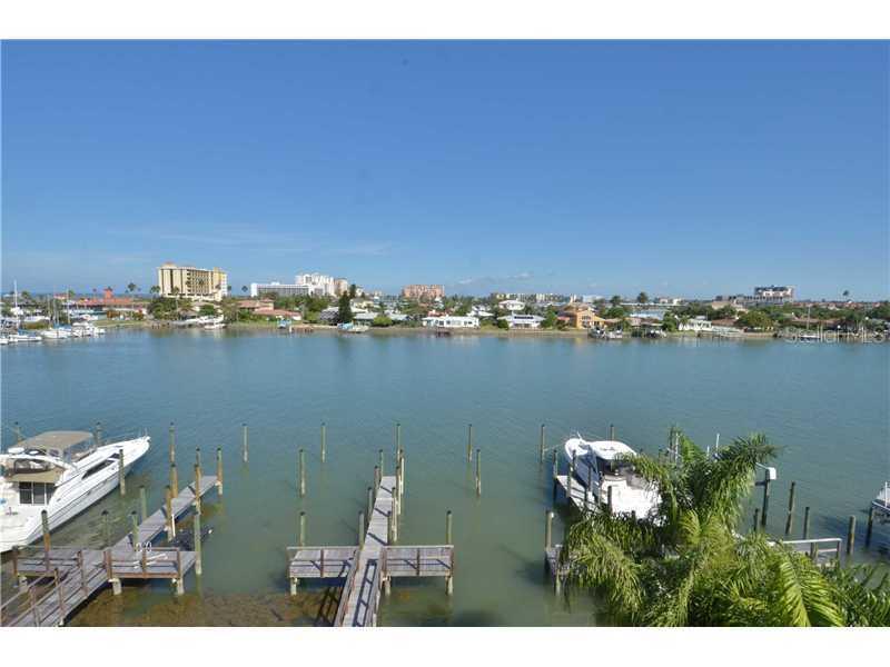 130 Brightwater Dr. #6, Clearwater, FL 33767