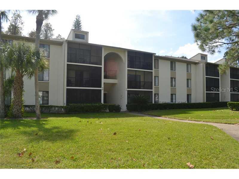 1423 Pine Glen Ln. #D2, Tarpon Springs, FL 34688