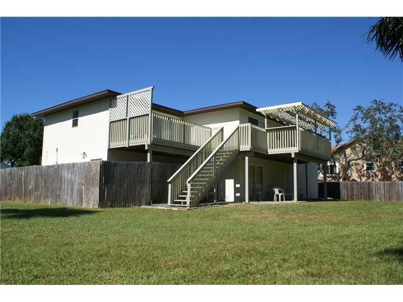 812 Riverside Dr., Tarpon Springs, FL 34689