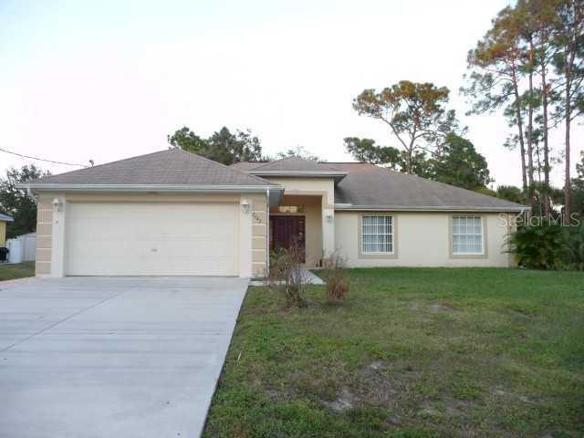 2042 Roanoke Rd., North Port, FL 34288