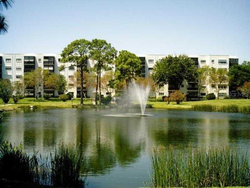 8174 Terrace Garden Dr. #105, St Petersburg, FL 33709