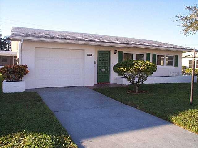 3472 97th Ter. #4, Pinellas Park, FL 33782