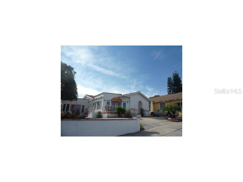 544 W Spruce St., Tarpon Springs, FL 34689