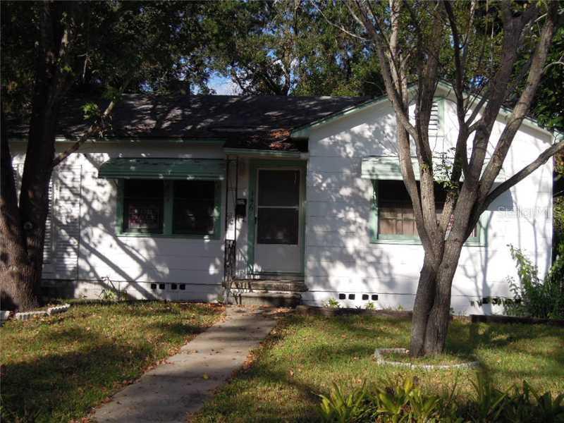 146 NE Monroe Cir., St Petersburg, FL 33702