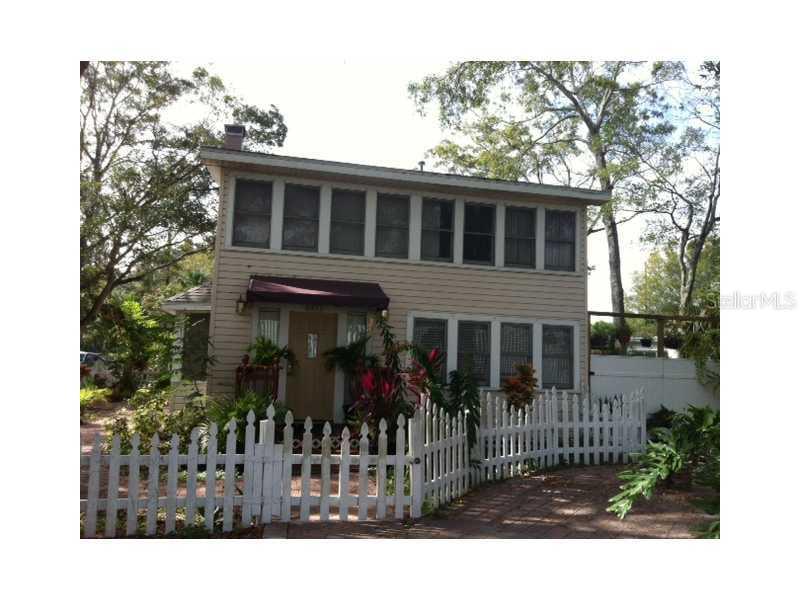 2413 54th St., Gulfport, FL 33707