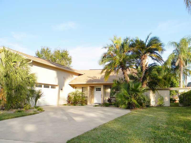 6109 Schooner Way, Tampa, FL 33615