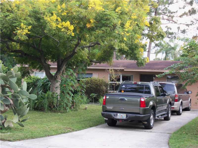 7704 Tanglewood Ln., Tampa, FL 33615