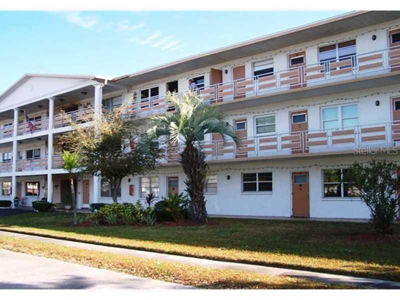 6015 19th St. #111, St Petersburg, FL 33714
