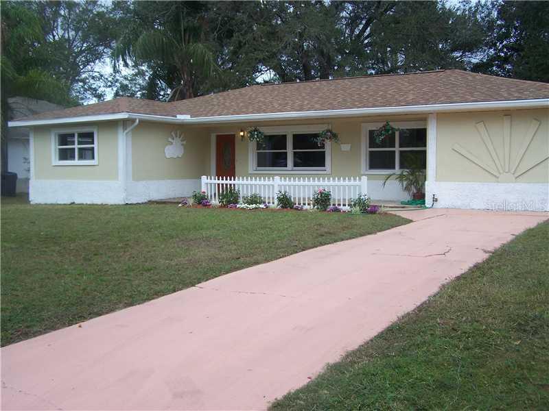 1416 Admiral Woodson Ln., Clearwater, FL 33755