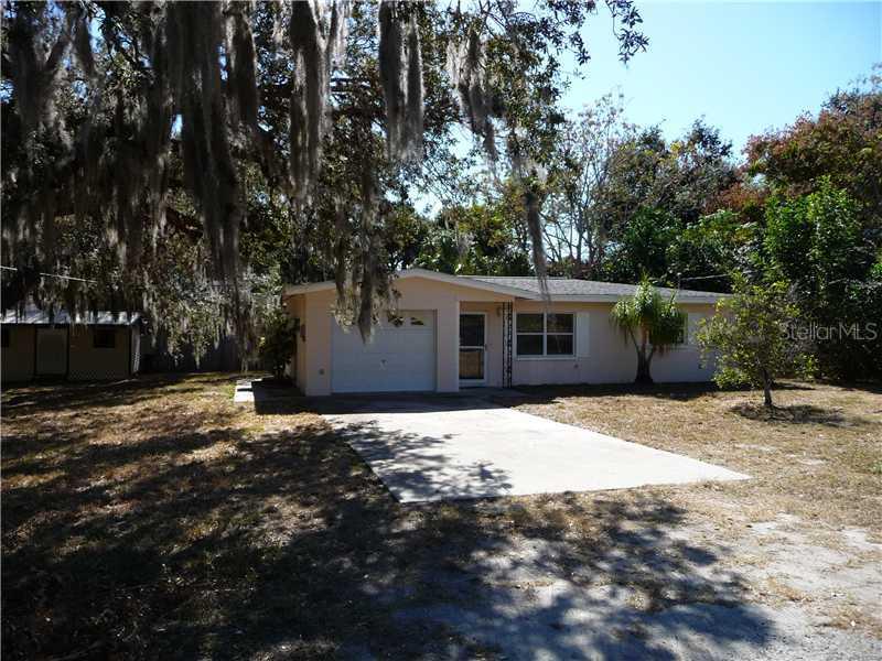 14686 Pine Dr., Largo, FL 33774