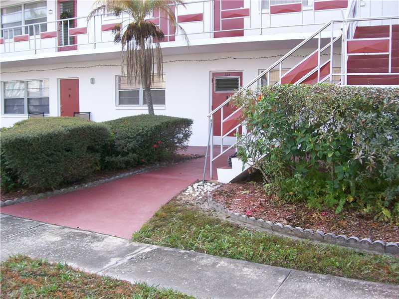 2050 58th Ave. #12, St Petersburg, FL 33714