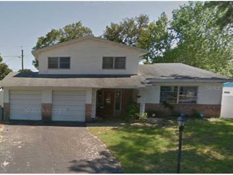 13556 Bellewood Ave., Seminole, FL 33776