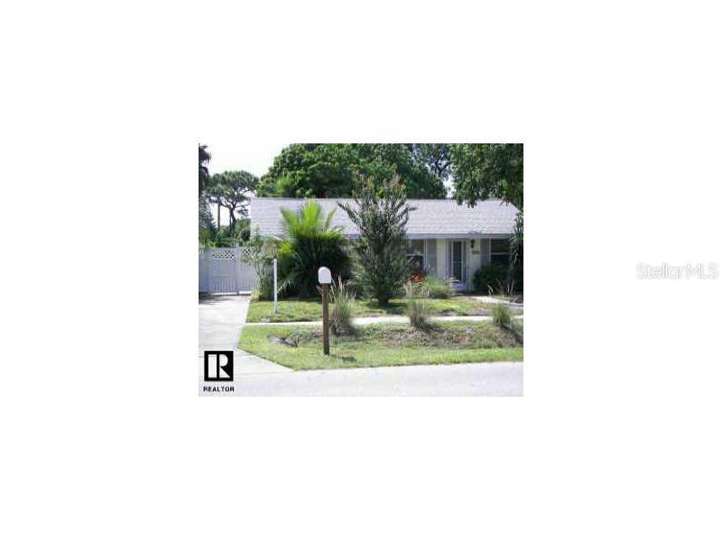 3350 Adrian Ave., Largo, FL 33774