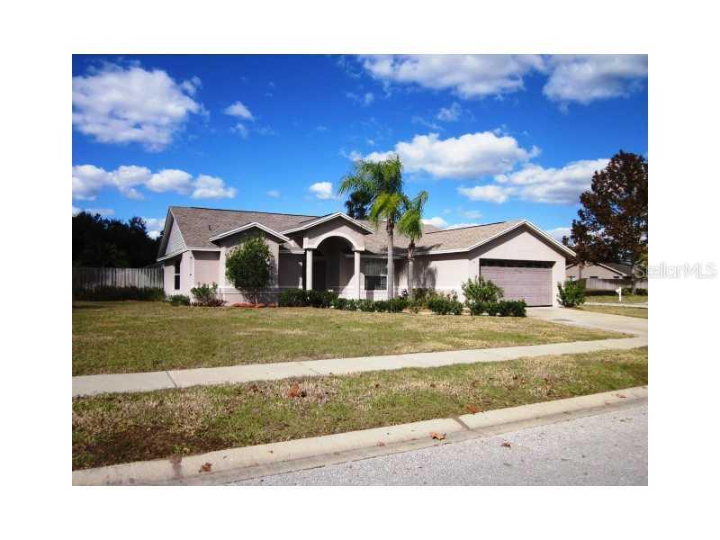 22813 Cypress Trail Dr., Lutz, FL 33549