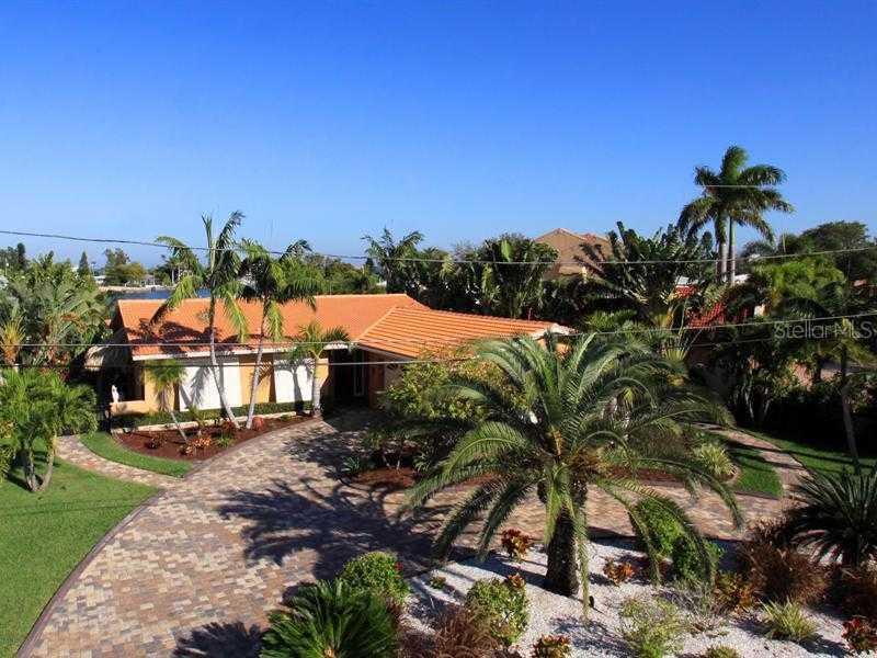 3953 Poinsettia Dr., St Pete Beach, FL 33706