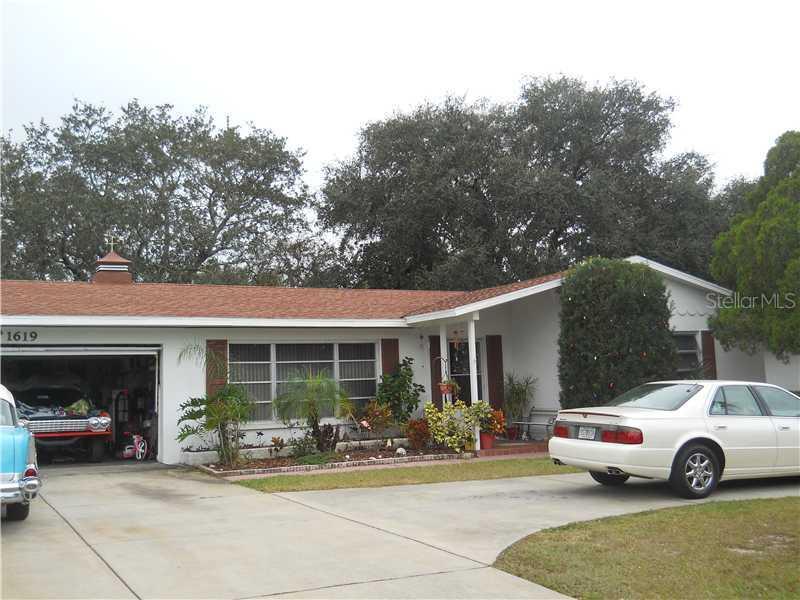 1619 Elizabeth Ln., Clearwater, FL 33755