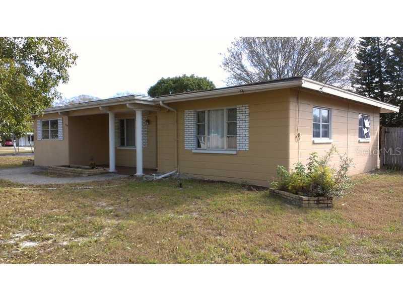 4782 Tropical Ter., St Petersburg, FL 33714