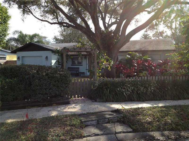 1555 Huntington Ln., Clearwater, FL 33755