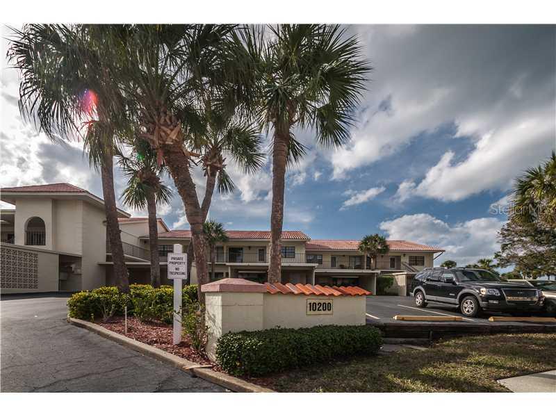 10200 Regal Dr. #11, Largo, FL 33774