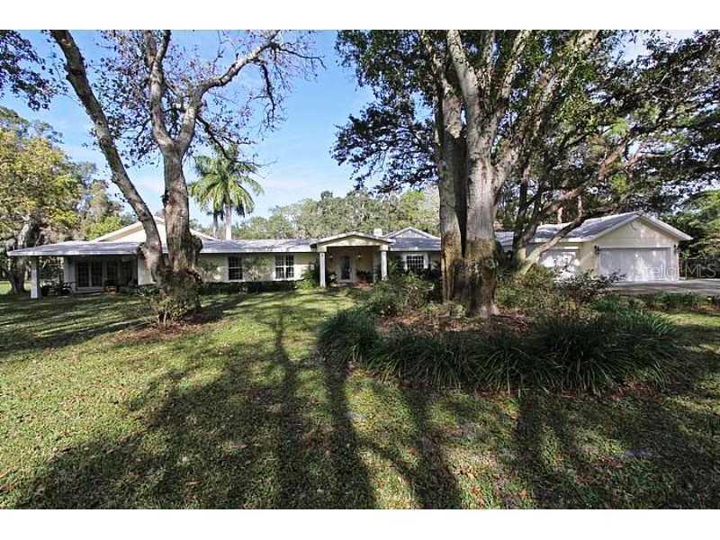 12755 74th Ave N Ave., Seminole, FL 33776