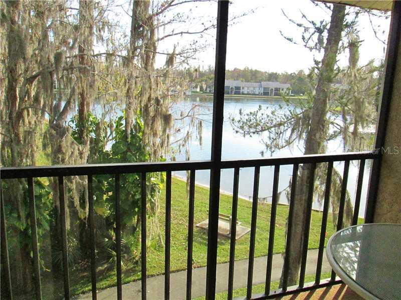 1423 Pine Glen Ln. #B3, Tarpon Springs, FL 34688