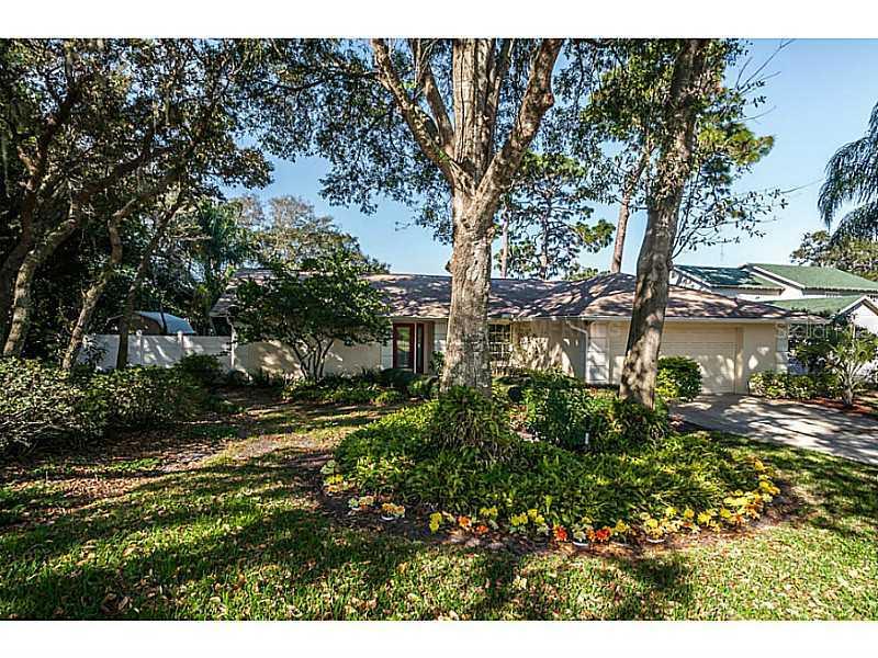 1309 Hillside Dr., Tarpon Springs, FL 34689