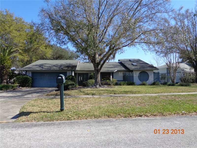 573 Whispering Lakes Blvd., Tarpon Springs, FL 34688