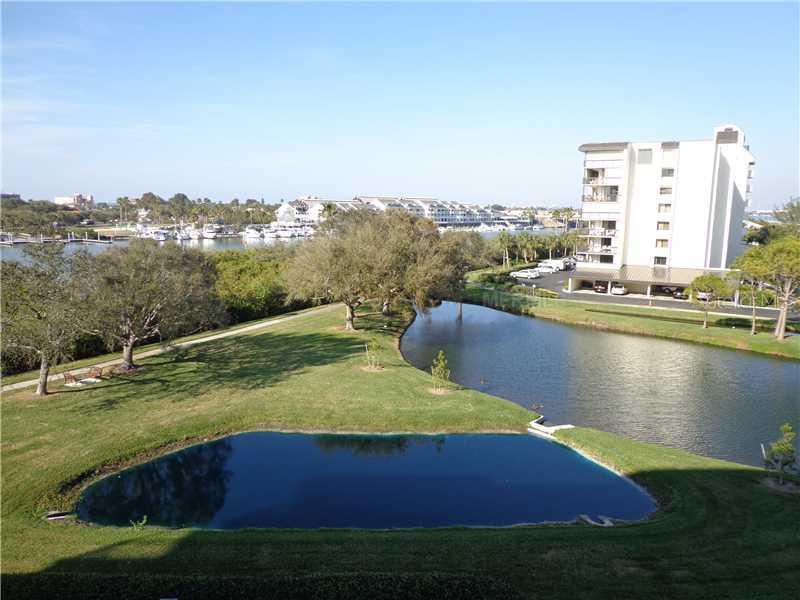 11590 Shipwatch Dr. #544, Largo, FL 33774