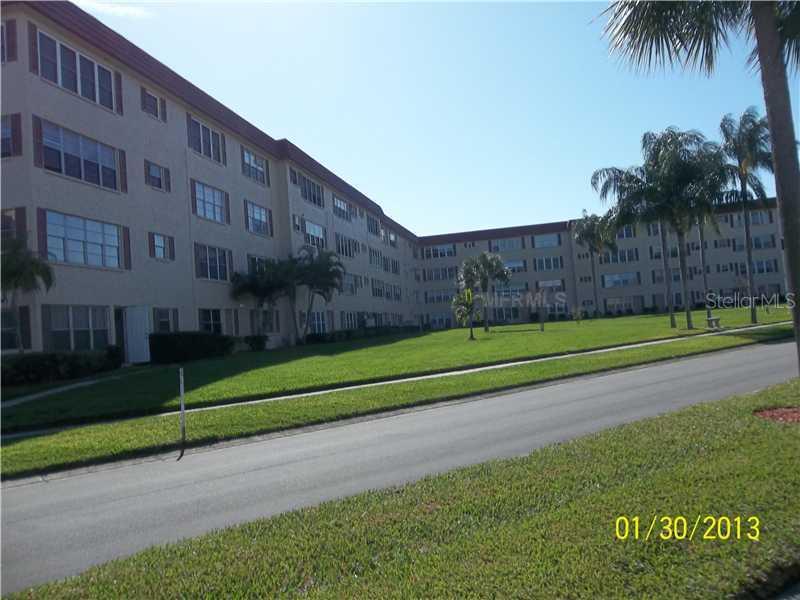 9950 62nd Ter. #212, St Petersburg, FL 33708