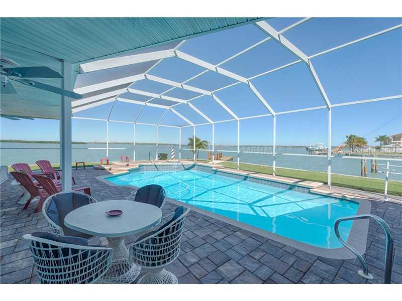 12555 6th St., Treasure Island, FL 33706
