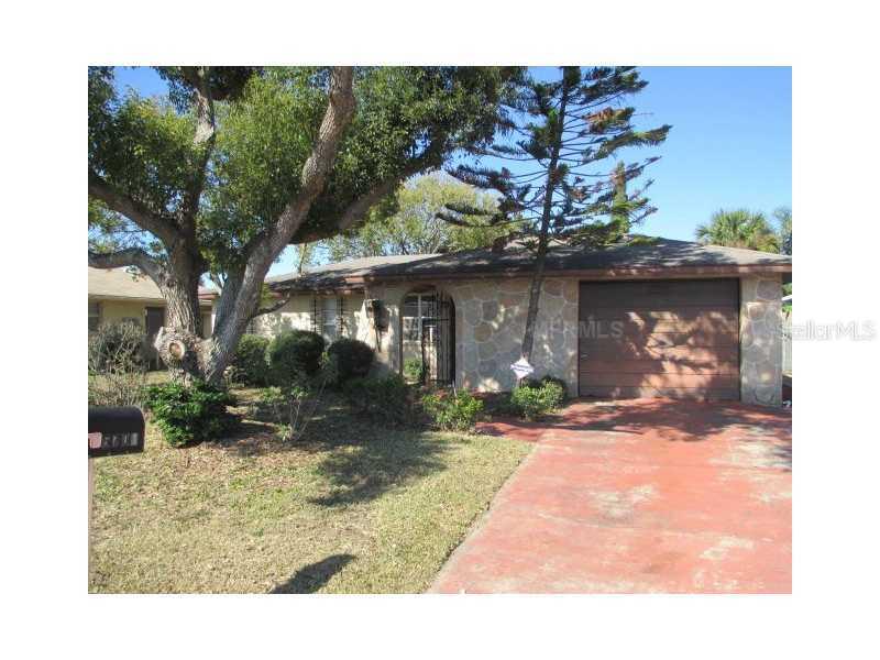 6701 Lenoir Dr., Port Richey, FL 34668