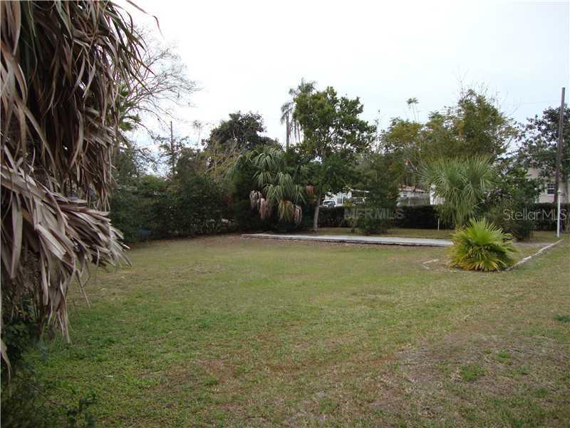 711 Maccrillus Rd., Largo, FL 33770