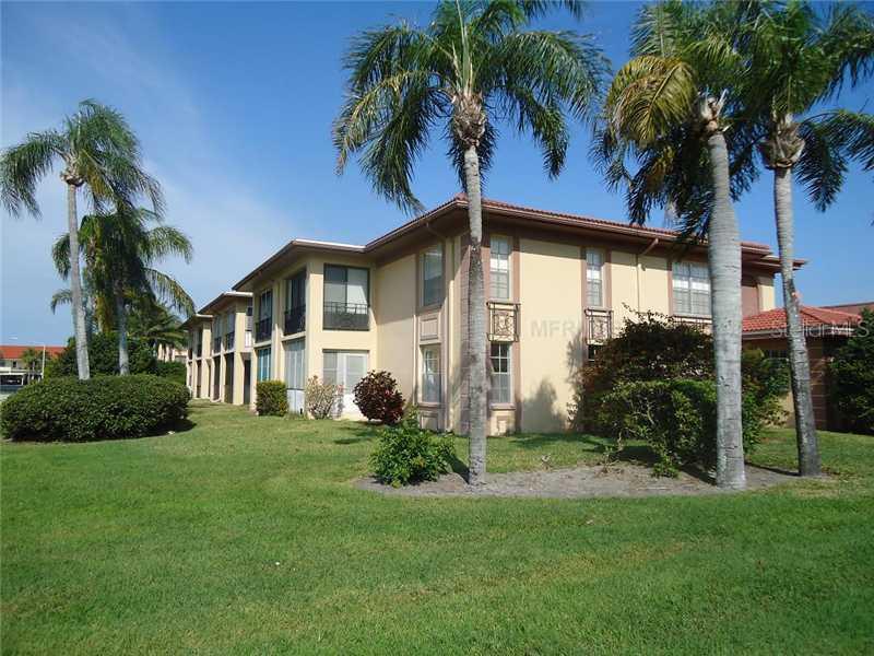 10190 Imperial Point Dr. #17, Largo, FL 33774