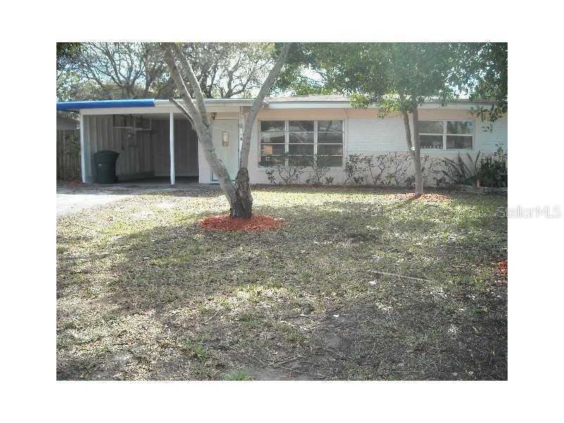906 Bay Breeze Ter., Largo, FL 33770