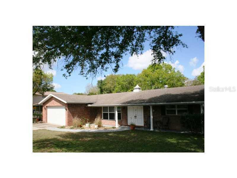 129 Harbor Woods Cir., Safety Harbor, FL 34695