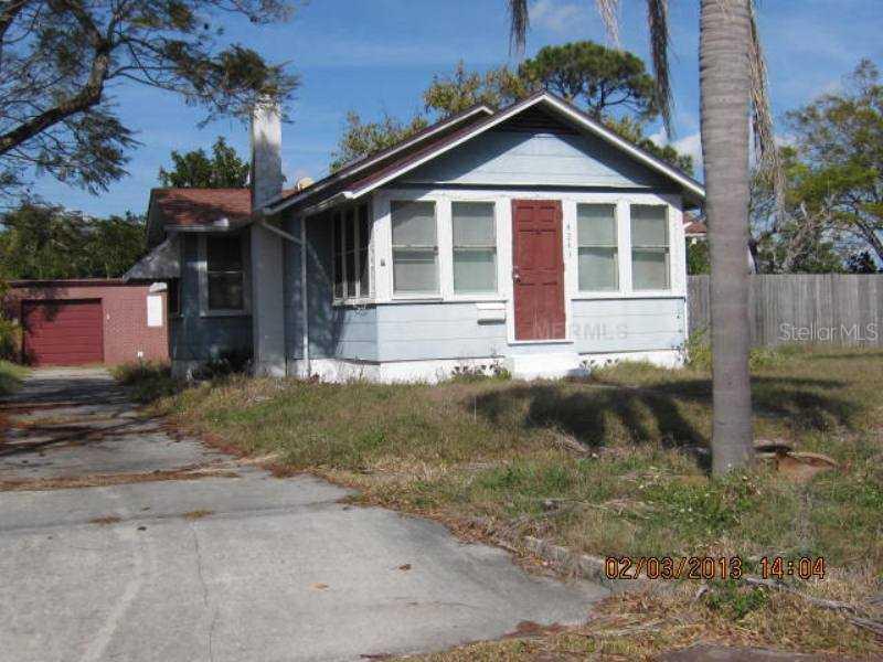 4243 4th Ave., St Petersburg, FL 33713