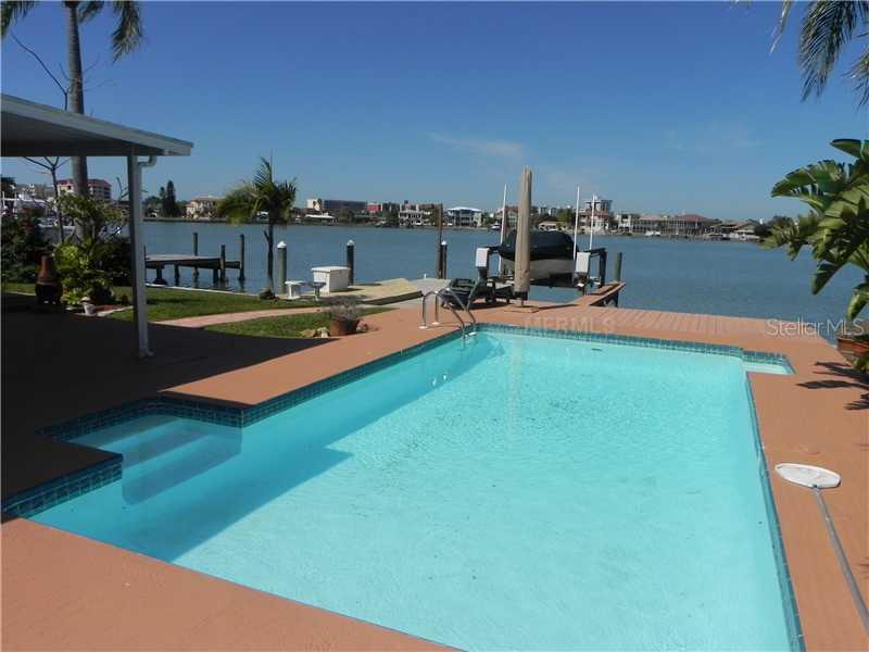 308 Bath Club Blvd., North Redington Beach, FL 33708