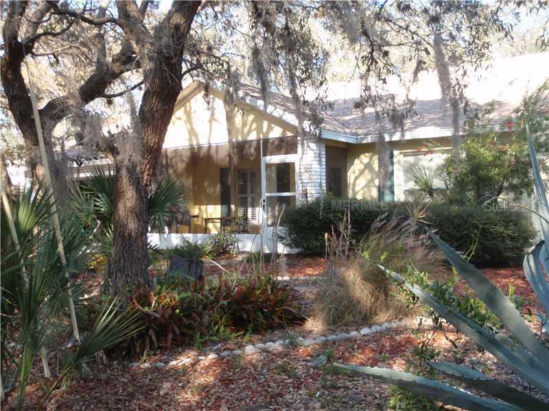 707 Anclote Dr., Tarpon Springs, FL 34689