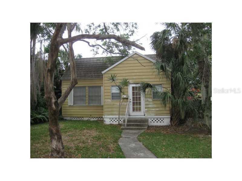 127 25th Ave., St Petersburg, FL 33704