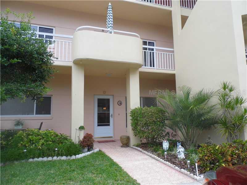 2022 Camelot Dr. #17, Clearwater, FL 33763